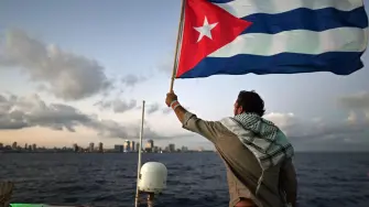 Las autoridades mexicanas seguían buscando este viernes dos veleros desaparecidos, con nueve tripulantes de distintas nacionalidades, que transportaban ayuda humanitaria a Cuba, informaron los organizadores del convoy.

¡Síguenos en nuestras redes sociales para mantenerte informado!