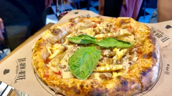 Traficante de pizza y Chubbies Burger