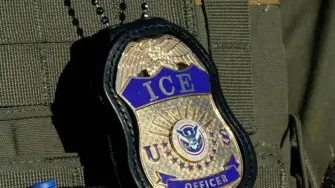 Agentes del Servicio de Control de Inmigración y Aduanas de Estados Unidos (ICE) han detenido en Orlando, Florida, al diputado y exdirigente de la agencia de Inteligencia brasileña (Abin).

Para más información del tema, visita: https://www.eleconomista.com.mx/internacionales/ice-detiene-exdirector-inteligencia-brasilena-alexandre-ramagem-condenado-golpismo-20260413-808464.html

¡Síguenos en nuestras redes sociales para mantenerte informado!

Twitter: https://twitter.com/eleconomista 
Facebook: https://www.facebook.com/ElEconomista.mx
Instagram: https://www.instagram.com/eleconomistamx
LinkedIn: https://www.linkedin.com/company/el-economista/

#ElEconomista #EETV