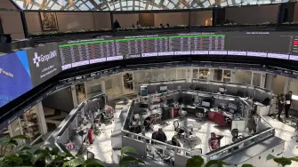 Las bolsas de valores de México registraron pérdidas en la sesión de este martes.