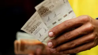 El Banco Central y los bancos estatales venezolanos, desde hace casi una década, ‌tenían limitaciones ​para realizar transacciones financieras en el exterior al no tener entidades corresponsales.