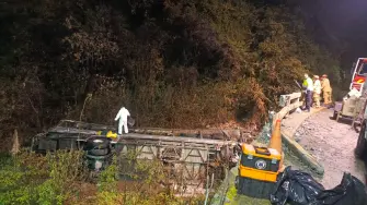 Los equipos de emergencias ya han iniciado las labores de recuperación de los cuerpos