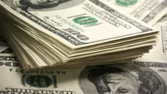 La divisa local cae debido a la incertidumbre ⁠sobre el futuro de ⁠las negociaciones entre Estados Unidos ‌e Irán a medida ​que se acerca el fin del ​alto el fuego.

Para más información del tema, visita: 
https://www.eleconomista.com.mx/mercados/precio-dolar-hoy-21-abril-2026-cuanto-cotiza-20260421-809714.html 

¡Síguenos en nuestras redes sociales para mantenerte informado! 

Twitter: https://twitter.com/eleconomista 
Facebook: https://www.facebook.com/ElEconomista.mx 
Instagram: https://www.instagram.com/eleconomistamx 
LinkedIn: https://www.linkedin.com/company/el-economista/ 

#ElEconomista #EETV #Mercados