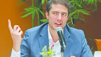 Texto alternativo automático