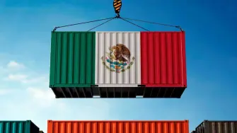 México aumentó sus exportaciones a una tasa interanual de 27.7% en marzo, hasta 70,727 millones de dólares.

¡Síguenos en nuestras redes sociales para mantenerte informado!