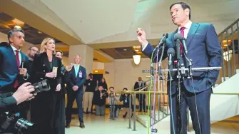 El jefe de la diplomacia estadounidense, de religión católica, se reunirá con sus homólogos del Vaticano y de Italia.

Para más información del tema, visita: https://www.eleconomista.com.mx/internacionales/marco-rubio-visitara-vaticano-choque-trump-papa-20260503-811581.html

¡Síguenos en nuestras redes sociales para mantenerte informado!

Twitter: https://twitter.com/eleconomista 
Facebook: https://www.facebook.com/ElEconomista.mx
Instagram: https://www.instagram.com/eleconomistamx
LinkedIn: https://www.linkedin.com/company/el-economista/

#ElEconomista #MarcoRubio #PapaLeónXIV