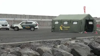 Las islas Canarias se preparan para la llegada el domingo del crucero MV Hondius, afectado por un brote de hantavirus, y para dar inicio a la delicada evacuación de pasajeros y parte de la tripulación, personas que la OMS considera "contactos de alto riego".

¡Síguenos en nuestras redes sociales para mantenerte informado!

Twitter: https://twitter.com/eleconomista 
Facebook: https://www.facebook.com/ElEconomista.mx
Instagram: https://www.instagram.com/eleconomistamx
LinkedIn: https://www.linkedin.com/company/el-economista/

#ElEconomista #Hantavirus #OMS