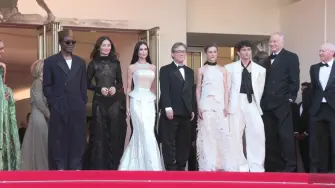 El Festival de Cannes vive hasta el 23 de mayo su 79ª edición, que empezó el martes recordando que el cine es "un acto de resistencia". Tres filmes españoles compiten por la Palma de Oro.

¡Síguenos en nuestras redes sociales para mantenerte informado!

Twitter: https://twitter.com/eleconomista 
Sitio web: https://www.eleconomista.com.mx/ 
Facebook: https://www.facebook.com/ElEconomista.mx 
Instagram: https://www.instagram.com/eleconomistamx