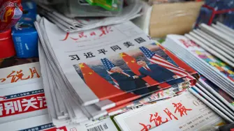 El presidente de Estados Unidos, Donald Trump, dijo el viernes que habló sobre el delicado tema de Taiwán con su homólogo chino, Xi Jinping, durante una cumbre bilateral el jueves en Pekín, pero aseguró que no asumió ningún compromiso.

¡Síguenos en nuestras redes sociales para mantenerte informado!