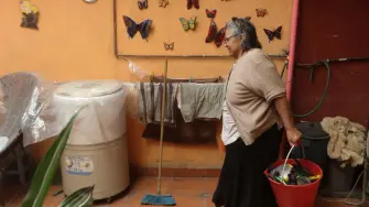 Las mujeres que son madres en México destinan gran parte de su tiempo semanal a labores domésticas y de cuidados no remunerados.

¡Síguenos en nuestras redes sociales para mantenerte informado!