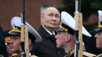 El presidente ruso, Vladimir Putin, afirmó este viernes que “Rusia nunca ha amenazado ni amenaza a los países europeos”, después de que estos acusaran a Moscú de la caída de un dron contra un edificio residencial de Rumania.