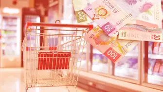 La confianza del consumidor en México volvió a retroceder en mayo pasado, ante el deterioro de las perspectivas sobre la economía del país en los siguientes meses, de acuerdo con la información divulgada por el Inegi.