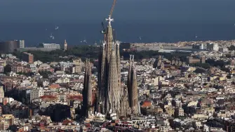 Vista de la Basílica de la Sagrada Familia en Barcelona.