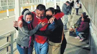 El IMSS publica las reglas que debe cumplir el Instituto Nacional de Migración para la afiliación de mexicanos repatriados a la seguridad social. 

¡Síguenos en nuestras redes sociales para mantenerte informado!