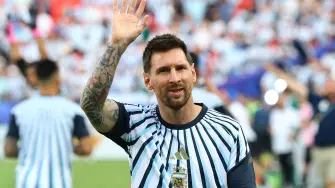 Messi alcanzó este hito con el pitido inicial del debut de Argentina en el Mundial de Norteamérica frente a Argelia