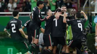 Los mexicanos podrán seguir cantando a todo pulmón "Cielito lindo": México, uno de los tres anfitriones, se convirtió el jueves en el primer clasificado a dieciseisavos de final del Mundial 2026.