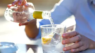 Agua mineral o agua con gas