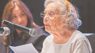 Elena Poniatowska, periodista y escritora.