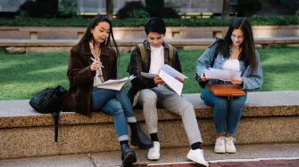 Los créditos universitarios es una industria en desarrollo en México.