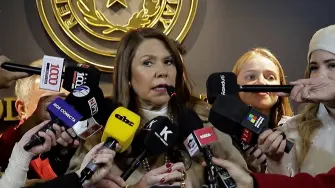 La senadora paraguaya Celeste Amarilla amenazó este martes con demandar al futbolista francés Kylian Mbappé por llamarla "mujer despreciable e indigna de su cargo", luego de que ella le recriminara su actitud antideportiva y lo describiera como "un camerunés colonizado".