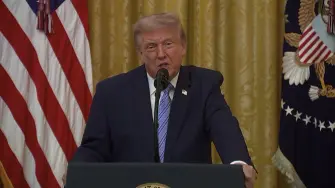 China calificó el viernes de "puras invenciones" las acusaciones del presidente estadounidense Donald Trump después de que este acusara a Pekín de interferencia electoral en los comicios presidenciales de 2020 en Estados Unidos.