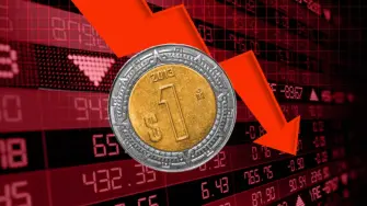 El peso cayó afectado por una mayor percepción de riesgo en los mercados por el escalamiento de la guerra de EU con Irán y los ataques contra infraestructura.