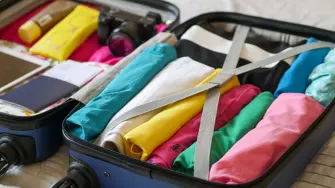 El costo por documentar una maleta depende del peso, la aerolínea y el momento en que se realizó la reservación