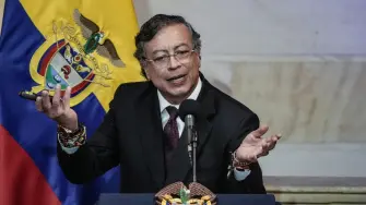 Gustavo Petro ofrece sus últimas conferencias antes de terminar su mandato como presidente de Colombia.