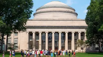 En Ranking QS 2027, dos universidades mexicanas están entre las mejores de la región