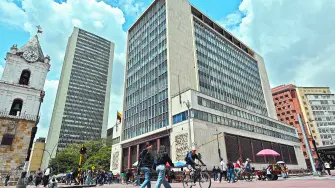 Actualmente, las reservas internacionales de Colombia superan los 67,000 millones de dólares.