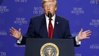 El presidente de Estados Unidos, Donald Trump, arremetió contra el candidato demócrata al Senado por Michigan, Abdul El-Sayed, a quien calificó de “comunista” y acusó, sin presentar pruebas, de odiar a los judíos e Israel. Trump aseguró que el médico de 41 años, quien ganó la nominación demócrata y competirá en noviembre contra el republicano Mike Rogers, representa a la izquierda más radical. Por su parte, El-Sayed rechazó esas insinuaciones al reiterar su compromiso con la seguridad de la comunidad judía y centró su campaña en temas como la atención médica, la economía y la política exterior de Estados Unidos.
