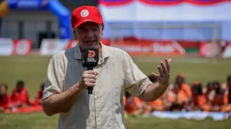 El presidente de la FIFA, Gianni Infantino, llegó el viernes a la ciudad colombiana de Cali para asistir a la posesión presidencial de Abelardo de la Espriella, en plena crisis de la institución mundial del fútbol.