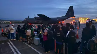 Los 36 connacionales repatriados desde Colombia arribaron a la Base Aérea Militar de Santa Lucía tras resultar afectados por el sismo de magnitud 7.4 registrado el pasado 10 de agosto.