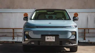 Leapmotor B10