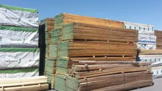 Cargamento de madera asegurado en Querétaro.