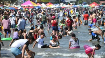 Descubre las fechas de los próximos puentes, vacaciones y días sin clases de acuerdo al calendario escolar 2026-2027 de la SEP.