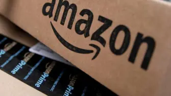 Amazon fue acusada este martes en una demanda colectiva de alcance en todo Estados Unidos por discriminar de forma sistemática a miles de empleadas embarazadas, entre otras medidas, despidiendo a algunas de las que —según la empresa— se ausentaban demasiado del trabajo.