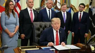 US President Donald Trump speaks about healthcare in the Oval Office of the White House in Washington, DC, on September 18, 2026. (Photo by Jim WATSON / AFP)
