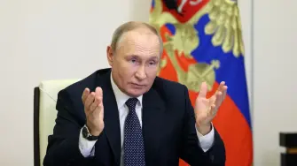 El partido Rusia Unida del presidente Vladimir Putin obtuvo el lunes una mayoría récord en la Cámara Baja del Parlamento tras las primeras elecciones legislativas desde la guerra en Ucrania, en las que no participaron partidos críticos con el Kremlin.