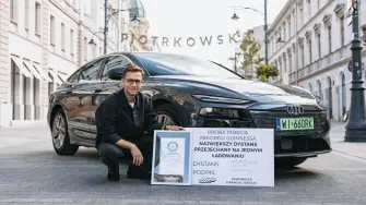 Audi A6 e-tron y Miko Marczyk