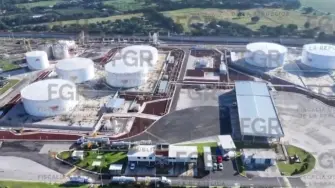 La FGR revisa el operativo en San José Iturbide y la procedencia de 59 millones de litros; Harfuch confirmó anomalías en el procedimiento.
