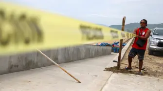 El Departamento de Estado de Estados Unidos pidió extremar precauciones ante el avance de Simon, que amenaza con lluvias intensas, inundaciones y oleaje elevado en el Pacífico mexicano.