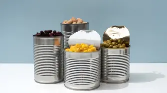 ¿Se pueden comer las latas que se inundaron?