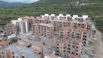 El aumento en el registro de proyectos de vivienda contrasta con el avance de las obras, pues una parte importante de las unidades en producción aún presenta poco progreso de construcción.