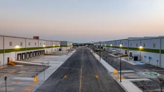 TU Park Apodaca I, en Nuevo León, completó la comercialización de sus 450,000 pies cuadrados de área rentable tras un contrato de arrendamiento con Cadrex por 350,000 pies cuadrados y una vigencia de 10 años.