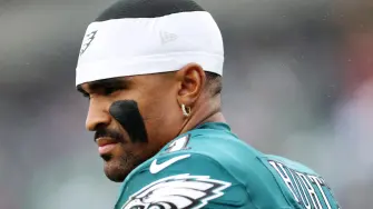 Jalen Hurts, quarterback de los Philadelphia Eagles. Foto: AFP
