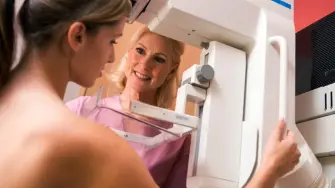 En el Día Internacional de la Lucha contra el Cáncer de Mama, te decimos cuánto cuesta una mastografía, dónde puede ser gratuita y qué debes revisar antes de pagar.

Para más información del tema, visita: https://www.eleconomista.com.mx/finanzaspersonales/mastografia-mexico-cuanto-cuesta-gratis-20261019-839066.html

¡Síguenos en nuestras redes sociales para mantenerte informado! 

Twitter: https://twitter.com/eleconomista 
Sitio web: https://www.eleconomista.com.mx/ 
Facebook: https://www.facebook.com/ElEconomista.mx 
Instagram: https://www.instagram.com/eleconomistamx 

#ElEconomista #EETV #FinanzasPersonales