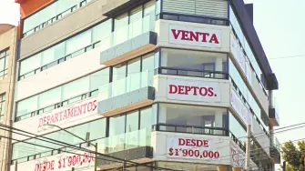 La ubicación, la oferta disponible, la demanda y las condiciones de financiamiento influyen en el precio de la vivienda y en las posibilidades de las familias para adquirir una propiedad.