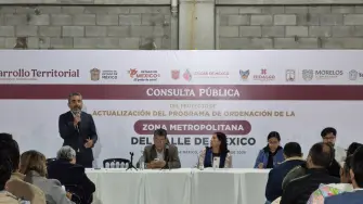 Representantes de autoridades federales y estatales participaron en una consulta pública sobre la actualización del Programa de Ordenación de la Zona Metropolitana del Valle de México.