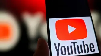 La plataforma experimenta con un nuevo diseño que traslada el botón de 'No me gusta' al menú de tres puntos, dificultando su acceso a los usuarios.